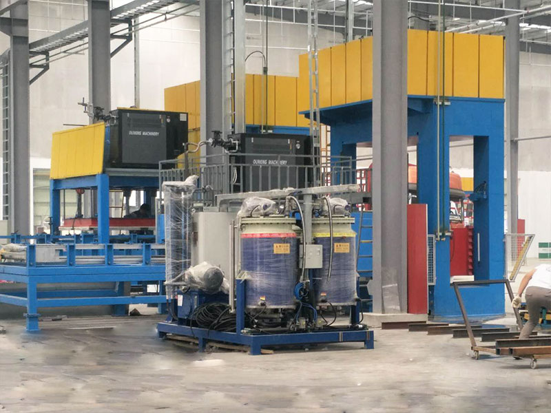 汽車內(nèi)飾件隔熱墊模壓成型油溫機(jī)